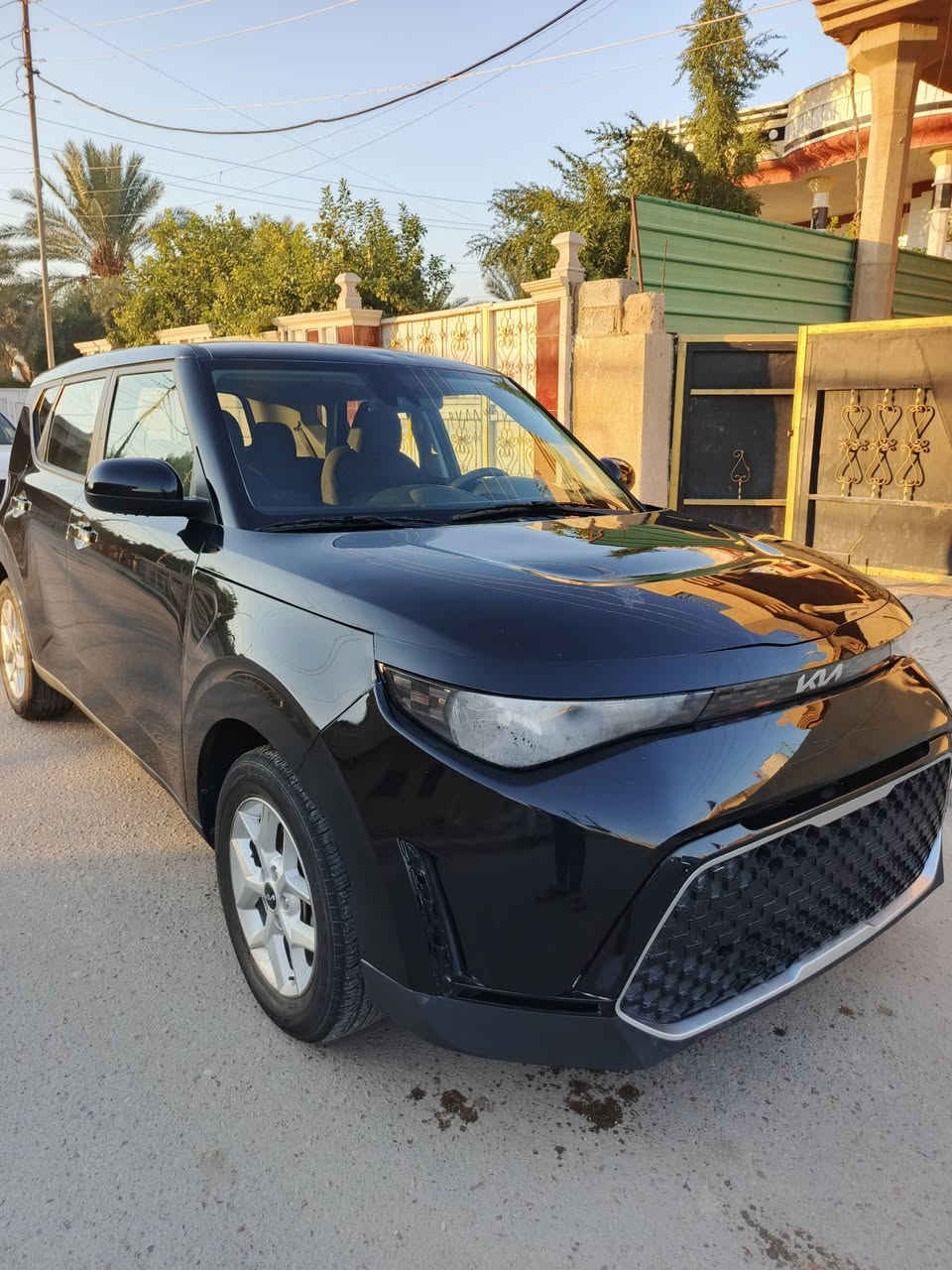 السلام عليكم صول 2024 ماشيه 17 الف حادث بس دعاميه ابدله نفس الون يعني السياره بدون صبغ صور الحادث بالمنشور بدون رقم السعر 135
مكاني بغداد الدوره ***********
