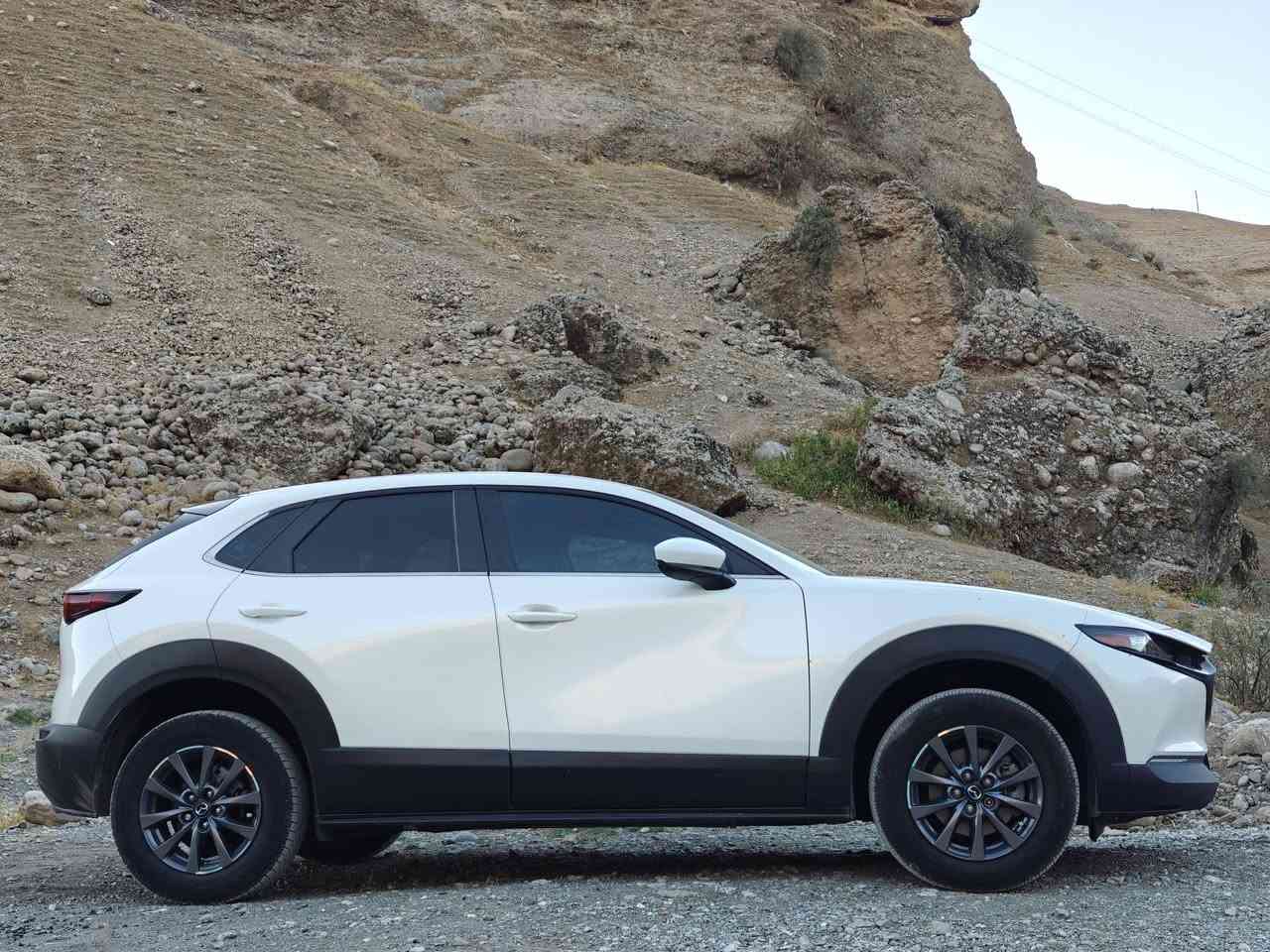 مازدا CX-30 2024S
ڕەنگی سپی سەدەفی   ویل16 ، ڕادار ، خه تي جاده -ئاوینە ڕادار ، ئاوینە ئیشارات-ئوتو ستوپ  ، سوکان ڤۆلیوم ، سوکان تەلفون ، بصمە ، بریک بصمە ،  ، شاشە ،لایت لید و حدسە و   بگ لایت لید ، کامیرە  و 360پلە ڕادار.. زۆر مواسەفاتی تر
ته نها بۆنیت بۆیاغە   
مەکینە 2.5 بێ توربۆ AWD
تەنها 18 مایل ڕۆشرتووەو
دینارێ مەسرەفی تێدا نیە
ناونيشان -سليماني 
ژ.م *********** 
نرخي 165 ورقه كه ميك معامه له
ڕقم شانسی
3MVDMBAM4RM686488

