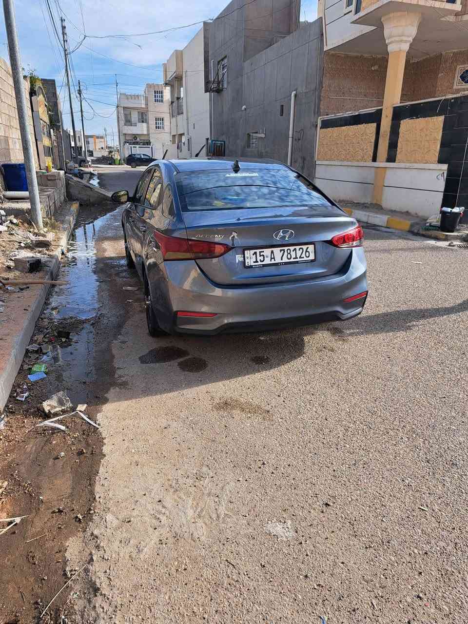 اكسنت موديل 2020 امريكي
سياره جديده محرك 1600 دوش كير محرك كفاله
جاهزه من كلشي بيها صبغ 4 قطع بدون دواخل
تبريد ثلج تخم تاير جديد صدر جديد 
رقم انبار الجديد بسمي جاهزه من كلشي
متصرف عليها ولا الف 
السعر 113 بيها مجال مكاني الرمادي التأميم 
*********** اتصل
