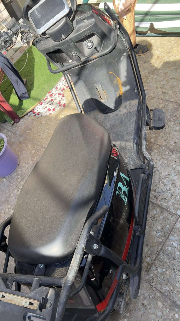 دراجة شحن بحالة ممتازة وما بيها أي أعطال،
السعر 550 وبي مجال بالسعر
ملفها 1500

🔋 بيها 6 بطاريات
💪 قوية ومناسبة للشغل اليومي
✨ استخدام نظيف
المكان الزعفرانية دور الشرطة 
للتواصل على الواتساب ***********
