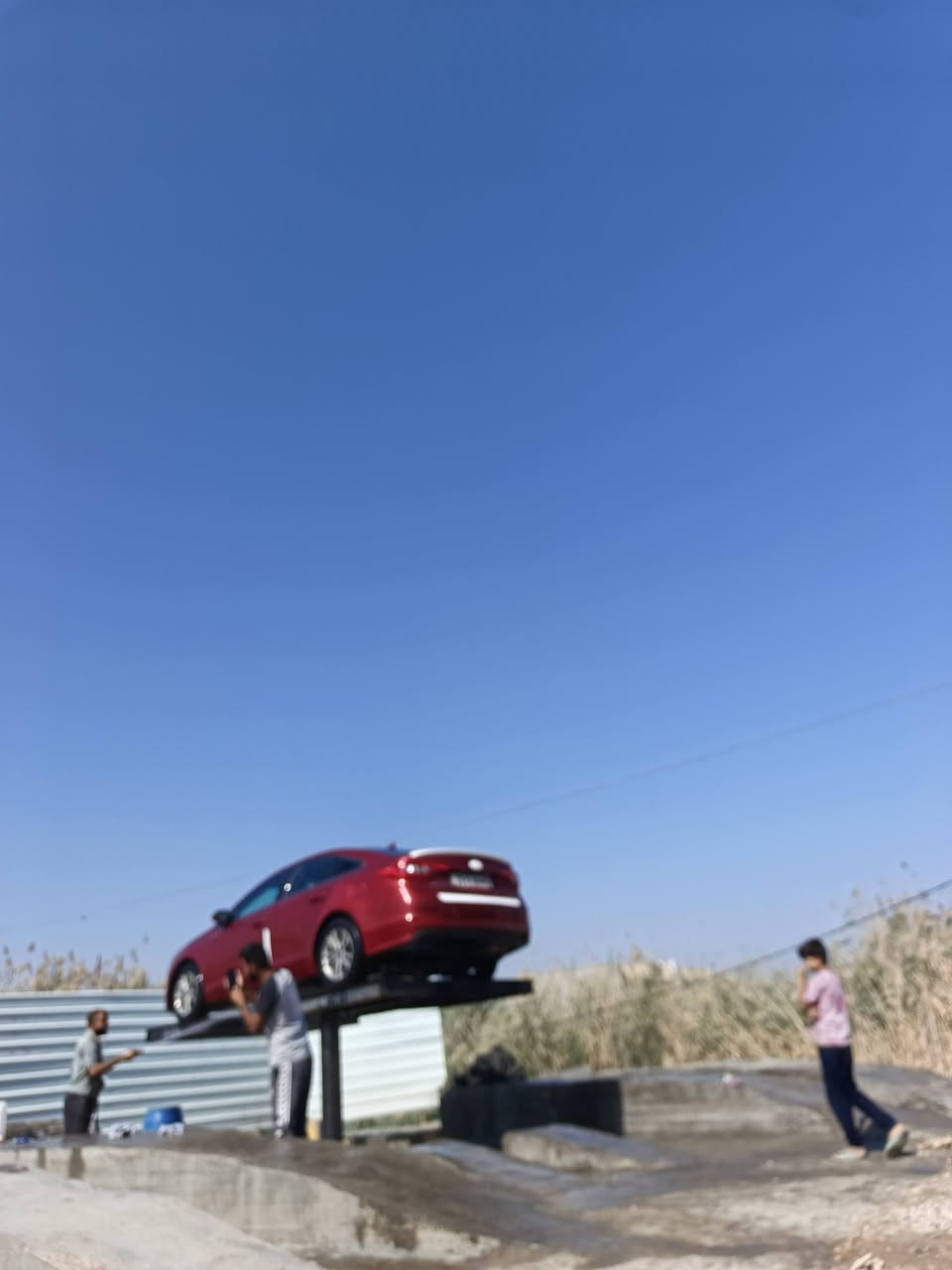 جگ للبيع مستعمل قليل
يشيل جميع السيارات وكافة الاوزان /بي ضمان 
اريد ابيعه لان مساحة المكان صغير ما تستوعب

للاستفسار:بي واتساب
***********
