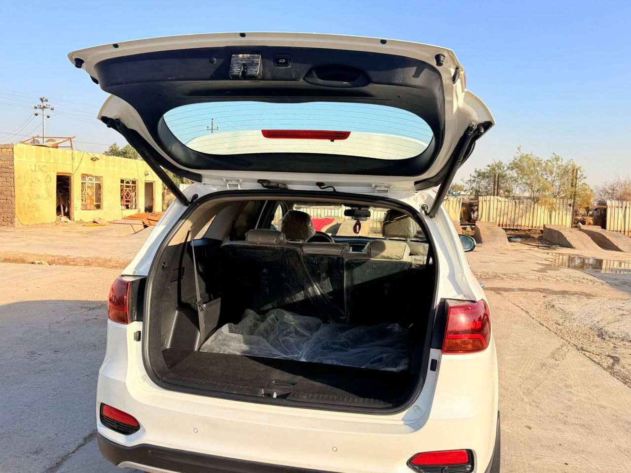 سورنتو 2019خليجي سيارة كلش حلوه وجديده مكفوله كفاله عامه رقم أربيل جديد سنويه لغاية 2029
مواصفات هواوي بيها
بنوراما وفتحة بالقمارة 
مرايات شفط 
بصمة باب وبصمة تشغيل 
السيايد بريك بصمه 
كشنات جلد أصلي 
تبريد كشنات وتدفئه
تبريد ثلاث قطع 
كشنات كهربائي 
٧ راكب 
دواخل صاج لون أسود 
تحكمات ستيرن 
ستيرن متحرك 
شحن لاسلكي 
وبعد هواي مواصفات بيها معروفه     
سيارة جديده وضع الشركه معروضه 263 ورقه وبيها مجال 
واتساب ***********
ومتواجد عالفيس
