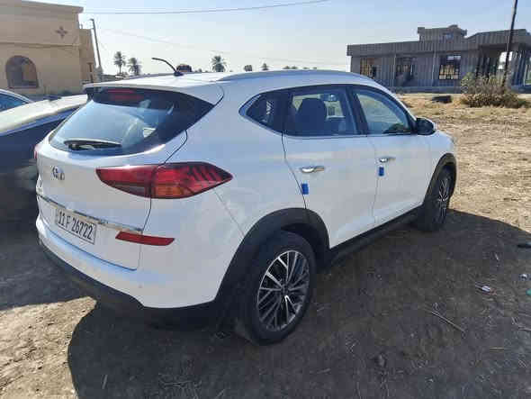 سلام عليكم
لبيع توسان 2020 خليجي 
مكفوله كفالة عامة 
كير محرك صدر وضع الشركة 
سياره فول ما عده البنرامه 
1. بصمه 
2. شاشه كبيرة
3. يدات نيكل+ بصمه ابواب 
4. كوري اصلي 
5. شباك لكزز 
6. ترحيب 
7. محرك 2000 دوش 
8. مالت جناي رقم بغداد الدولي بسمي 
9. مكاني بغداد 
10. سعر 215 وبيها مجال 
11. شراي يتصل 
12.  ‏‪0781 085 0944‬‏
