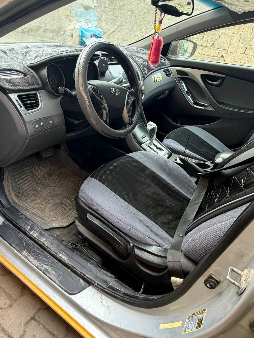 النترا 2012 مضلع وارد امريكي حادثهه جاملغ وبنيد مبدل بلاد بدون دواخل رقم بغداد انكليزي باسمي سنويه لل٢٨ هزه جديده تخم تاير جديد صدر جديد تبريد تدفئه كير خير من الله مكينه بيهه بخار مكينه ١٨٠٠ دوش للبيع السعر 87وبيهه مجال قليل مكاني بغداد المعامل الحسينيه رقم الهاتف ***********