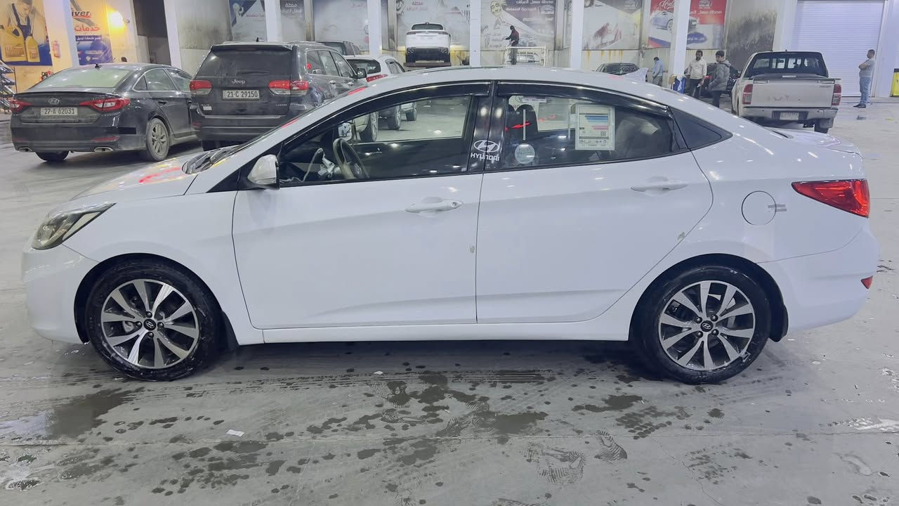 اكسنت 15. خليجي كفاله عامه   فتحه شاشه تحكم بلمري    تخم تايرات  جديد لايتات جدد  حداديه تمام. كير مكينه تمام  1600. سياره جاهزه من كلشي بيه بس 
  رش على  الدوسات تجميل فقط. سياره جديده كلش  جديد. رايده 115. بيه مجال بسيط كلش 
***********
