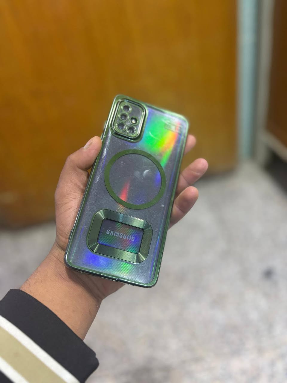 سلام عليكم مراوس فقط مراوس فقط جهاز سامسونج A51 مراوس ب هونر اكس 9 جهازي نضيف جهازي الشخصي ذاكره 128العشوايه 6 بوبجي 60فريم جهاز خير من الله نفس ما واضح بل صوره ما داخل صيانه نهاين بصمه مندمجه بل شاشه بدون غراض مكان بغداد الزعفرانية رقم هاتف ***********
