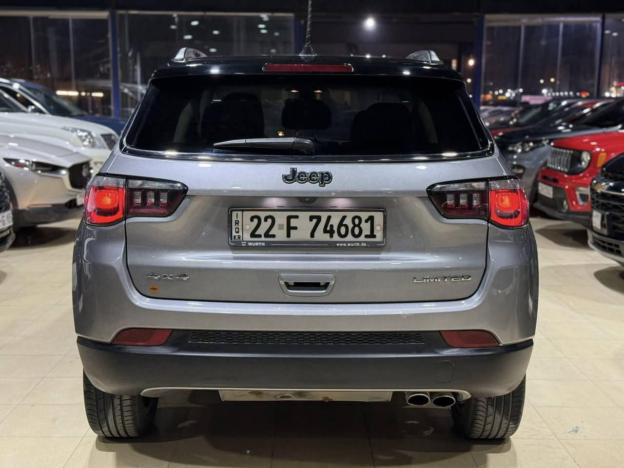 #المركبة : #جيب #كومباس لمتدد تو كولر
#الضرر : صبغ جاملغ امامي ايسر فقط
#الموديل : 2020
#الرقم : مرقم اربيل الرقم الحديث ( تحويل او وكالة )

#المواصفات :

▪️السيارة : جيب كومباس لمتدد 
▪️المحرك : 2400 ( اربعة سلندر )
▪️حجم الويل : ويل كب اللمتد حجم 19 مع طقم تايرات كونتينتال بحالة ممتازة
▪️غرفة السيارة : جلد اسود اصل
▪️لايتات زينون مع كشافات دعامية
▪️بصمات عدد 2 للأبواب مع بصمة تشغيل
▪️حساس خلفي اصل
▪️كامرة خلفية دوارة مع الستيرن اصل
▪️تبريد قطعتين امامي وخلفي
▪️رادار جانبي ( نقاط عمياء ) بالمرايا الجانبية
▪️شاشة الدشبول حجم كبير للتحكم بأيعازات السيارة
▪️تبريد وتدفئة لكشنات المقدمة مع تدفئة ستيرن
▪️سستم صوت
▪️سايد بريك دكمة
▪️تشغيل عن بعد
▪️تحكم ستيرن جهتين بلوتوث وحاكية وكروس سرعة وتحكم صوت 
▪️نظام ABS مانع انزلاق

السيارة جديدة وبوضع الشركة ، نكفل السيارة من الغرق ومن ضرر الشاصي.

السعر المطلوب : 128 ورقة مع المجال
 
الاتصال على : ***********

النجف - المدينة المائية -مقابل حي الجامعة - معرض سما دبي
