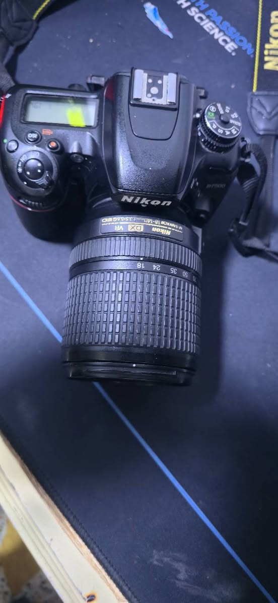 كامرة نيكون D7500
البصرة القبلة  مستعجل عل بيعا مليون وبي مجال قليل غطاء العدسة و بطارية ضایعات ضمان الفحص بدون استرجاع كامرة موصفاتها معرفة لمس واي فاي + بلوتوث
واتساب فقط ***********
