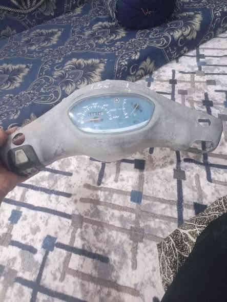 سلام عليكم غراض ماكس للبيع ودراجه كامله عوزه بس شدده غراض دراجه كله موجوده مكينته شغاله اماا العداد والكلجات والسكان والبوشه 50والسلف كلمن كلمن وسعره تصال او خاص ***********
