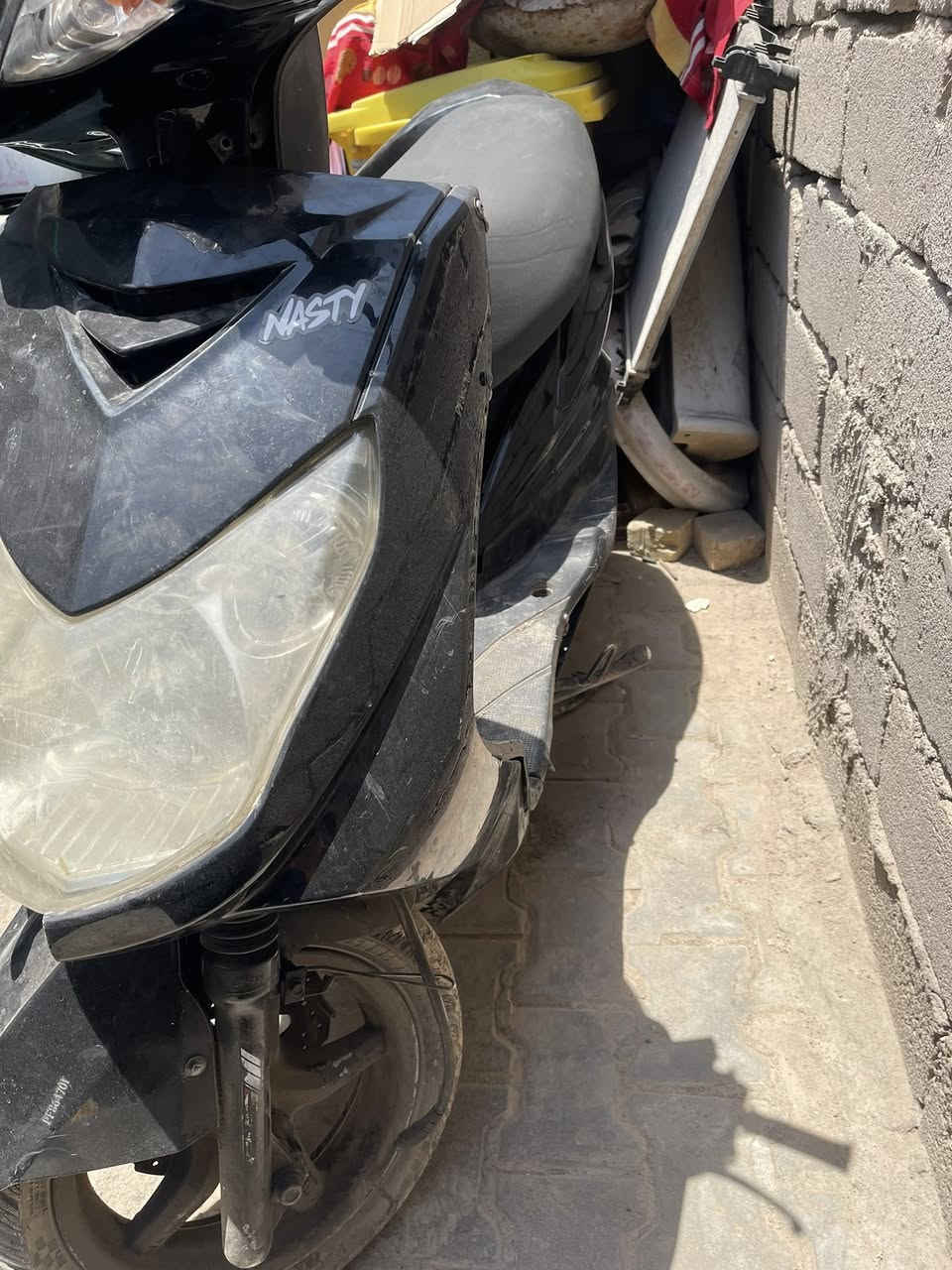 دراجه سكنس فحل مكينه ناعمه كهربائيات شغاله سلف شغال اي نقص فقط واير الكيلو متر مكطوع عينه ولايت شغاله الدراجه مابيه شي مكينه شوفت عينكم مامفتوحه ولابيه خيط تبخير  مستعجل ع بيعته دراجه نشطه عنواني البصره السعر٣٥٠وبيه مجال للاستفسار ***********شرحه واتساب
