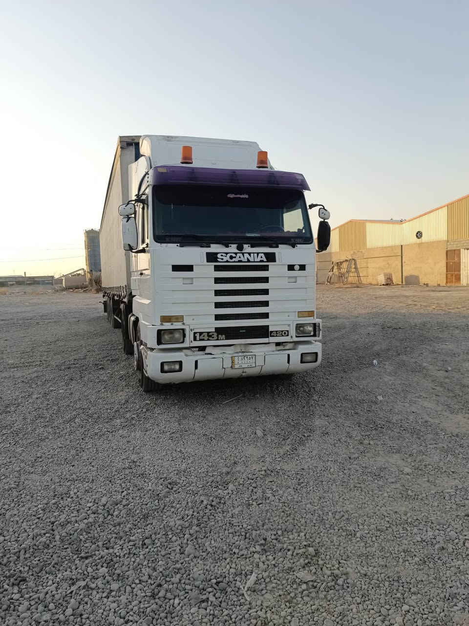 إسلام عليكم إخوان سكانيا فقط رأس البيع السعر خبرني ***********
