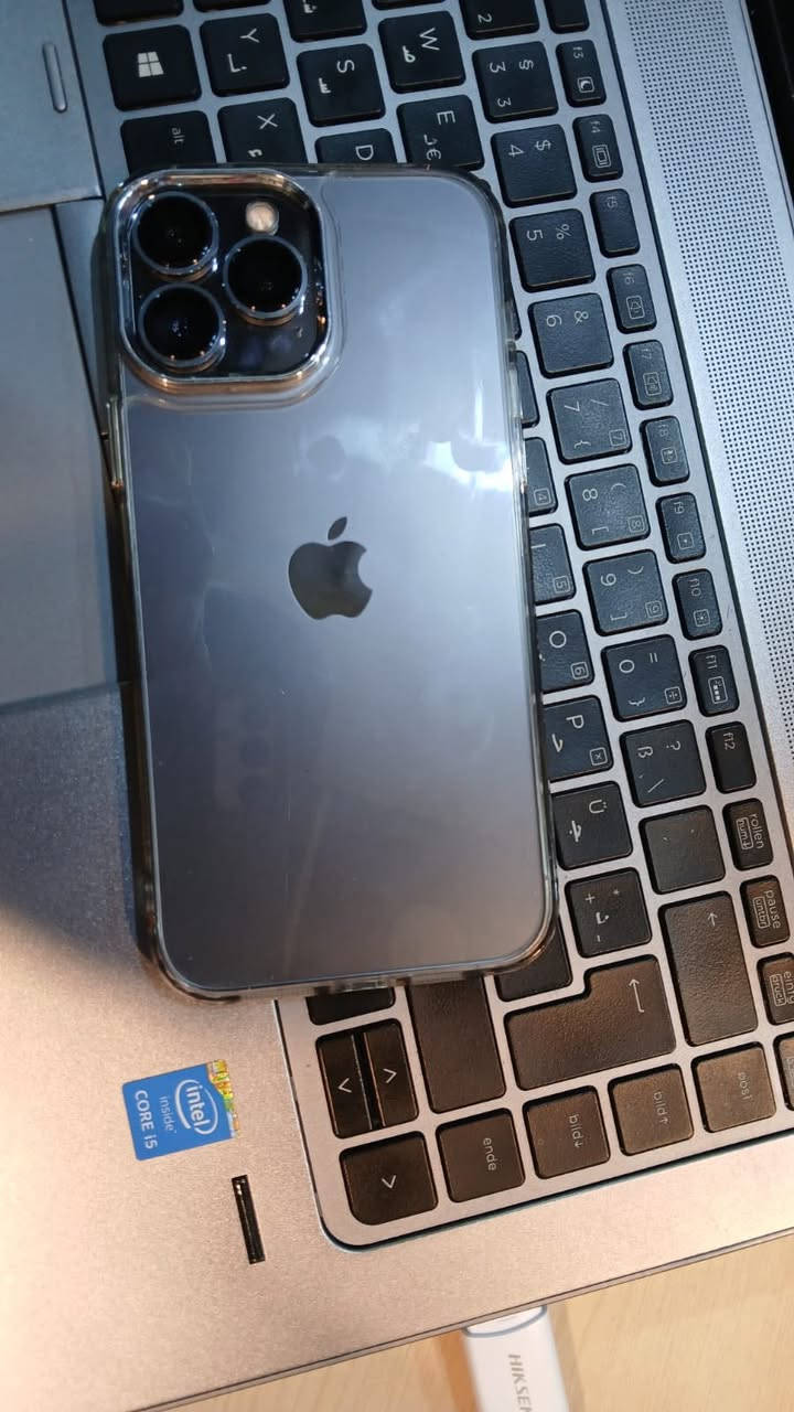 ايفون 13برو ماكس امريكي بطاريه 86جهاز كلش نضيف مبدل بيه ظهر يم شركه الرصن معه الظمان ***********
