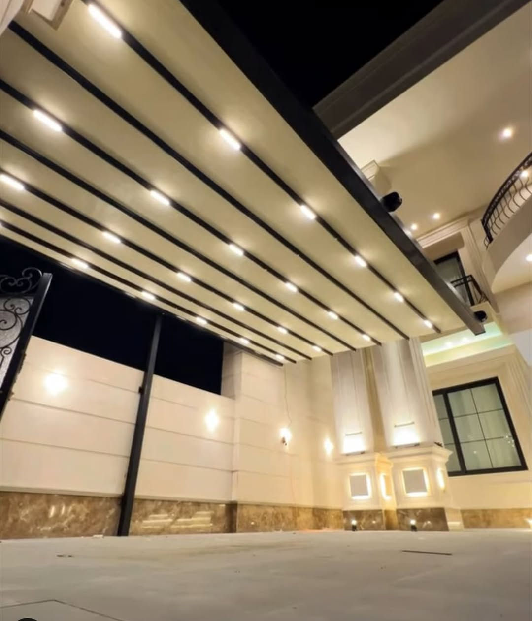 ️ المظلات المتحركة (بيرغولا) ♦️
✔️ قماش PVC ألماني المنشأ عالي الجودة

✔️ إنارة LED من Samsung – صناعة تركية

✔️ ماطور (محرك) كهربائي قوي وسلس الحركة

✔️ ألمنيوم من شركةاسان – تركي المنشأ

✔️ ضمان شامل لمدة (5) سنوات

📍 العنوان: الرمادي – شارع 17

للاستفسار والحجز يرجى التواصل معنا 📞***********
