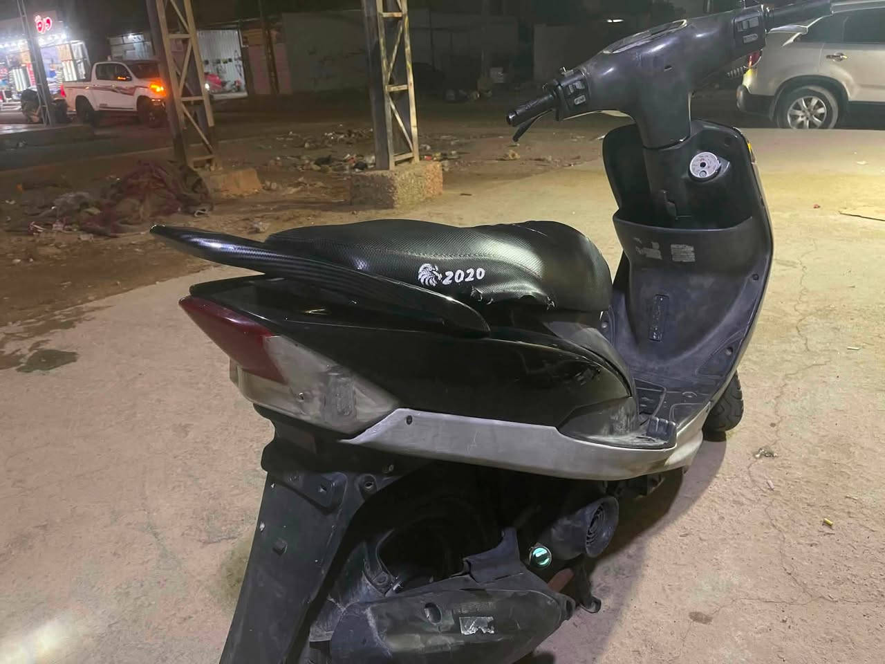ماكس منغولي للبيع ما مفتوحه كلشي شغال كهربائيات سلف سعر 650 وبيها مجال مكاني ناصريه مركز ***********
