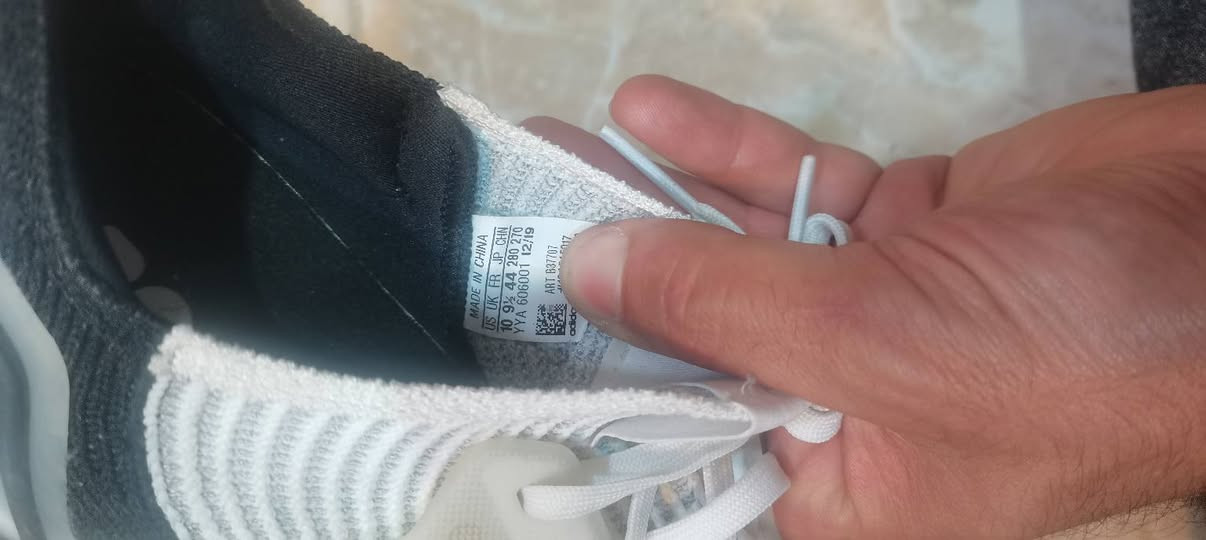 adidas boost
بالە اروبیە ارجنال
قياس 44
طول قدم 28سم
توصیل مجاني


**إذا كنت صاحب هذا الإعلان وتريد حذفه لأي سبب، رجاءا أرسل رسالة إلى الدعم الفني**