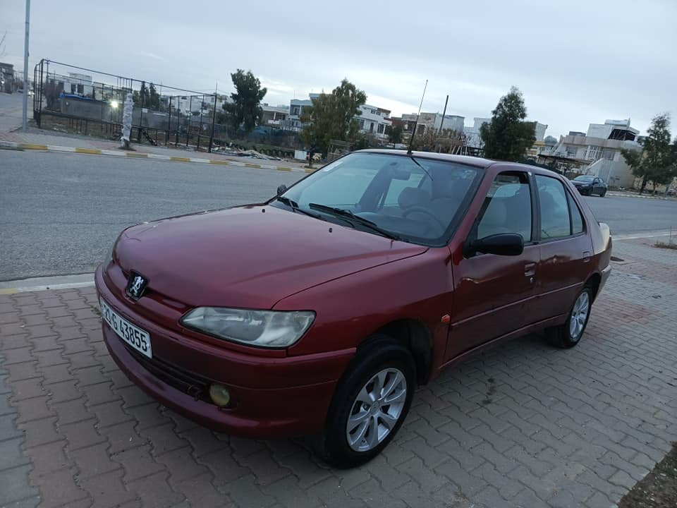 ***********
***********
بیجۆ مۆدێل 2002
رقم سلیمانی تحویل اصلی تدور کل عیراق مابی ای مشکلە
سنەوییە حتی 2030 شهر 10 جدید 
تحویل غرامە گز بشرت  
محرک گێر شرت 
محرک جدید میە بل میە 
اربع تایرات جدید 
پاتری جدید 
کاهربای کل شغال 
مابی صربە گدام وراء مابی صرب مابی جکوش

سعر 35 ورق 
مکان چم چمال شمشمل, السليمانية
