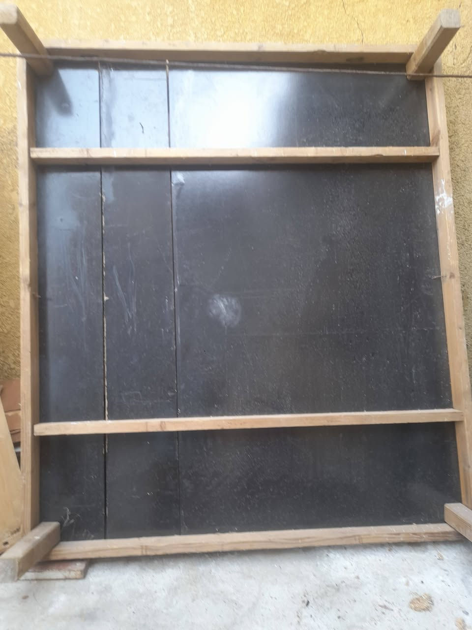 غرفة للبيع صاج ٦ملحق خشبهه حطاطة كاملة نضيفه مابيهه اي نقص مكان بغداد ابوغريب الشهداء لسعر 400قفل تصل على لرقم ***********بي واتساب
