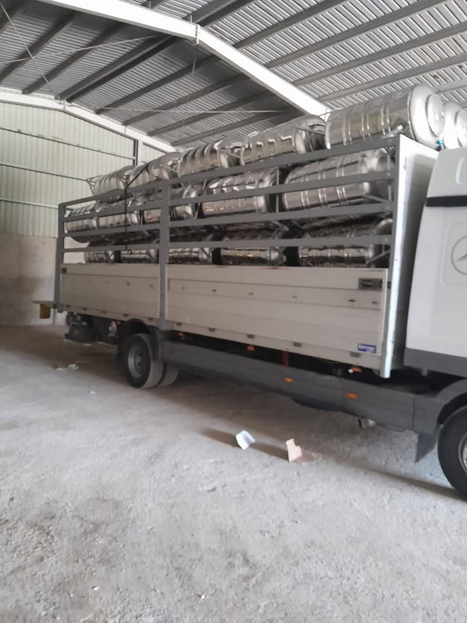 وصول وجبه جديده من الخزانات السل استيل الماء
آرو  RO
والحجم الكبير 1000التر
والحجم الوسط 500التر
والحجم الصغير 350لتر
والحمدلله على كل حال
للطلب الخزان
هاتف ***********

        ***********
                        الحمدلله على نعمه
