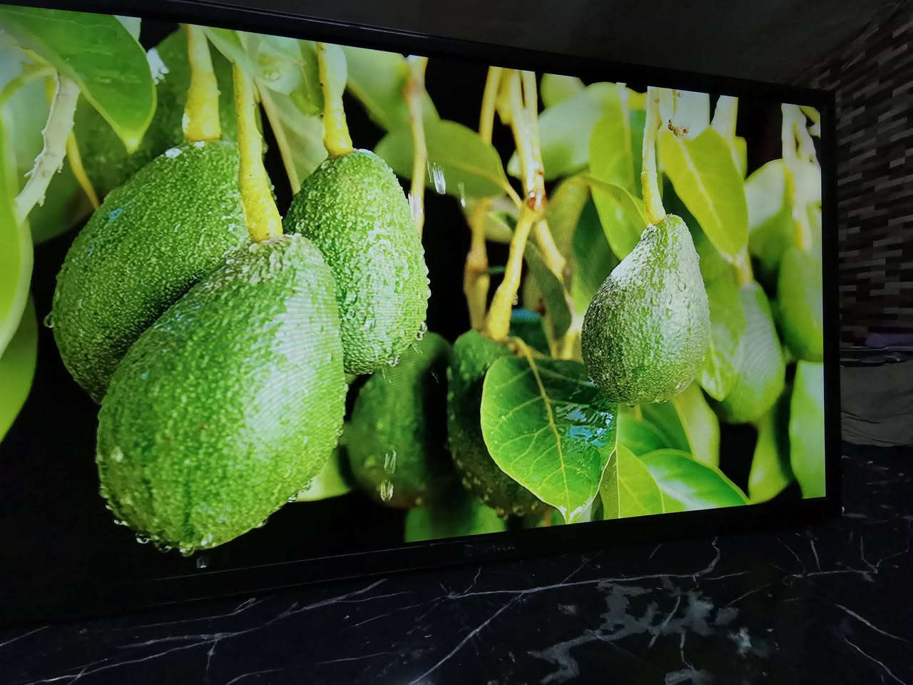 سلام عليكم عندي شاشه نوع شارك حجم 32 نظيف اسمارت انترنت بي كامل برامج يفتح القنوات الرياضية والأفلام والمسلسلات وسينمانا وغير ذلك السعر 90 الف العنوان البياع حي الرساله الأولى قرب مدينة العاب الكرخ تلفون ***********
WhatsApp +964***********
