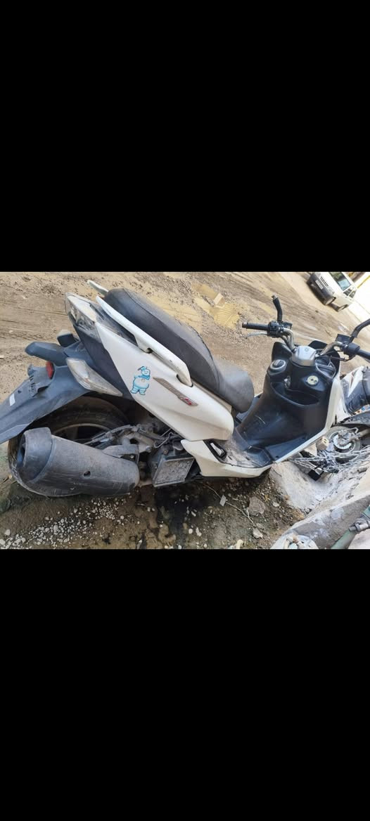 دراجه ماجستا اس ماكس 2018 السعر 900  وبي مجال سعرها المحرك مكفول صوت ناعم اوراق مرور بيها واصله للكمرك دراجه مكفوله كلشي شغال بيها موبايل ***********   مكاني كاظميه الطي
