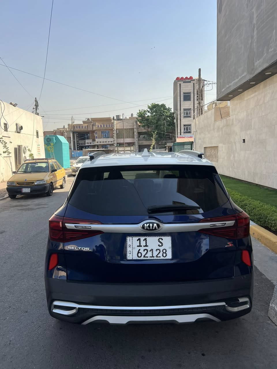 كيا سليتوس 2021
محرك 2000 دوش

قيادة ذاتيه

تحديد مسار 

توقف ذاتي

3 انظمة قيادة

فول تحكم

رقم بغداد دولي تحويل مباشر

السعر 148
حادث بسيط جداً
 تبديل چامرلغ امامي شوي من البند

مكاني بغداد 

***********
