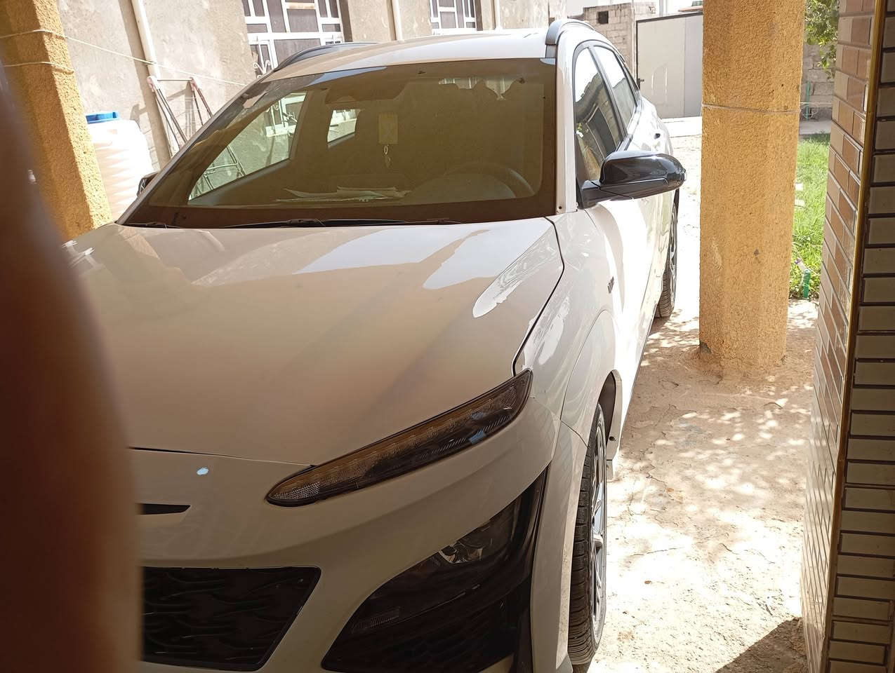 هونداي كونا n line 
1600T تيربو 

رقم بغداد الدولي الجديد بإسمي
بصمه تشغيل
تشغيل عن بعد 
بصمة أبواب لمس و مستشعر 
3مودات قياده 
رادرات جانبية وامامي وخلفي وتوقف ذاتي 
كشنات تدفئة
كشن السايق كهرباء 
شاشه كبيرة
تبريد بيانو
شاشة اعطال 
حفر علامة N Line عل الدواخل والكشنات 
شاحن موبايل وايرلس 
تحكمات ستيرن  
مثبت سرعة
اشاير بالمري الجانبية
 ⁠كشنات مخمل 
 ⁠قيادة ذاتية
ماشية ١٥ ألف 
البنيد مصبوغ والجامغ شوية صبغ درجة أولى


**إذا كنت صاحب هذا الإعلان وتريد حذفه لأي سبب، رجاءا أرسل رسالة إلى الدعم الفني**