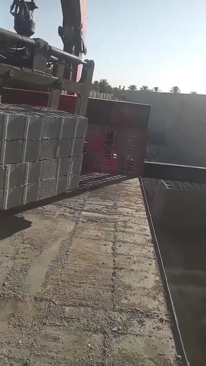 السلام عليكم
يوجد بلوك حسب طلب بسعر مناسب
تصعيد طابق ثاني و والئ وكفت مناطق ديالى وابغداد

بلوك ثقيل✅

بلوك وسط ✅

بلوك ستاره ثقيل ✅

بلوك ستاره خفيف ✅
*********** توصل وتساب
*********** توصل وتساب حجزه
بسعر مناسب جدن
