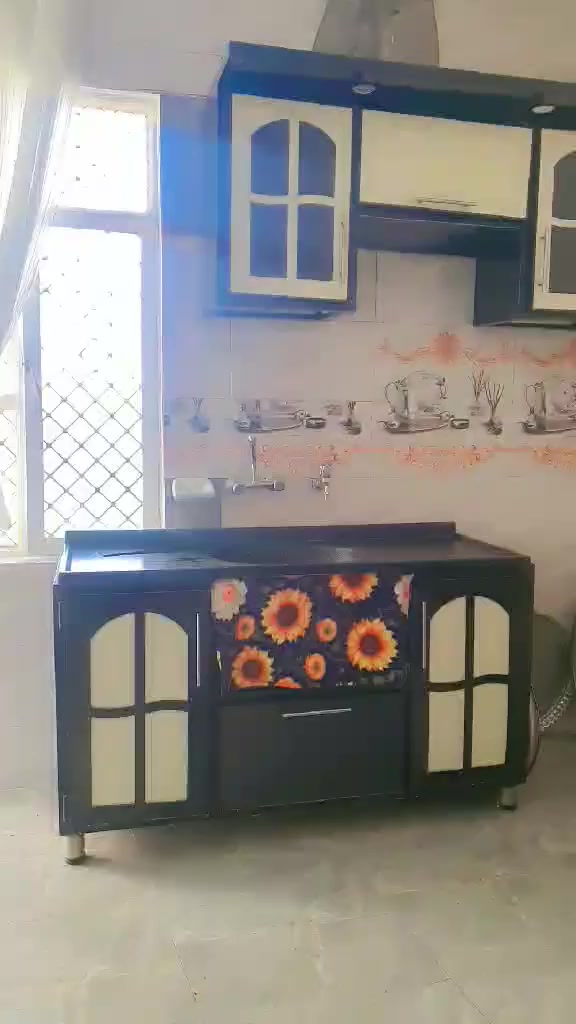 غرفه ٣٠٠ طباخ والكاونتر ٢٥٠ تخم ٤٥٠ عشر مقاعد تواصل خاص


**إذا كنت صاحب هذا الإعلان وتريد حذفه لأي سبب، رجاءا أرسل رسالة إلى الدعم الفني**