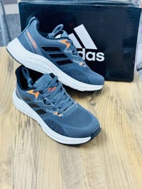 شلعه احذيه نسائي ورجالي رياضي وسلبر كعب  الرياضي ماستر كوالتي ولسلبر ت...