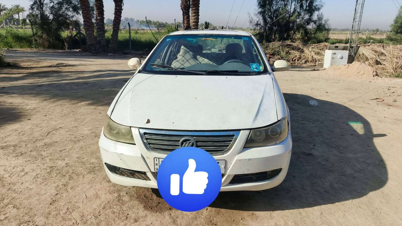 السلام عليكم 
ليفان للبيع موديل ٢٠١٢ كير ومحرك مكفولات كهربائيات كامله كلها شغاله مشروع وطني رقم انكليزي بأسمي شرط التحويل مصفره هيئه وغرامات رايدها ب٢٥ ورقه 
للاستفسار ‏‪***********‬‏
