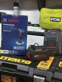 سلام و علیکم متوفر امباکت بوش بقوە 215 نیوتن متر و تحکمات سرعە و جاکوج...