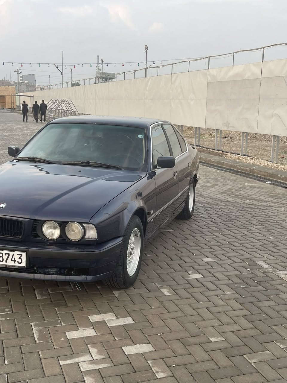 سەرەتا بە ناوی خوای گەورە
Bmw e34

رەقەم سلیمانییە تا 2030 بە ناوی خۆمەوەیە

تەبرید 

گێر عادی

پێش پان

مەکینەی دەبڵ دیجیتاڵ بێ سەرفو بوخار

ناو جلد 

2 جام کارەبا

چوار ویل حەسیر و تایەی تازەیە

یەک مانگە فڕن کراوە

 لە کەلارە 

***********

ئادمین🌹
