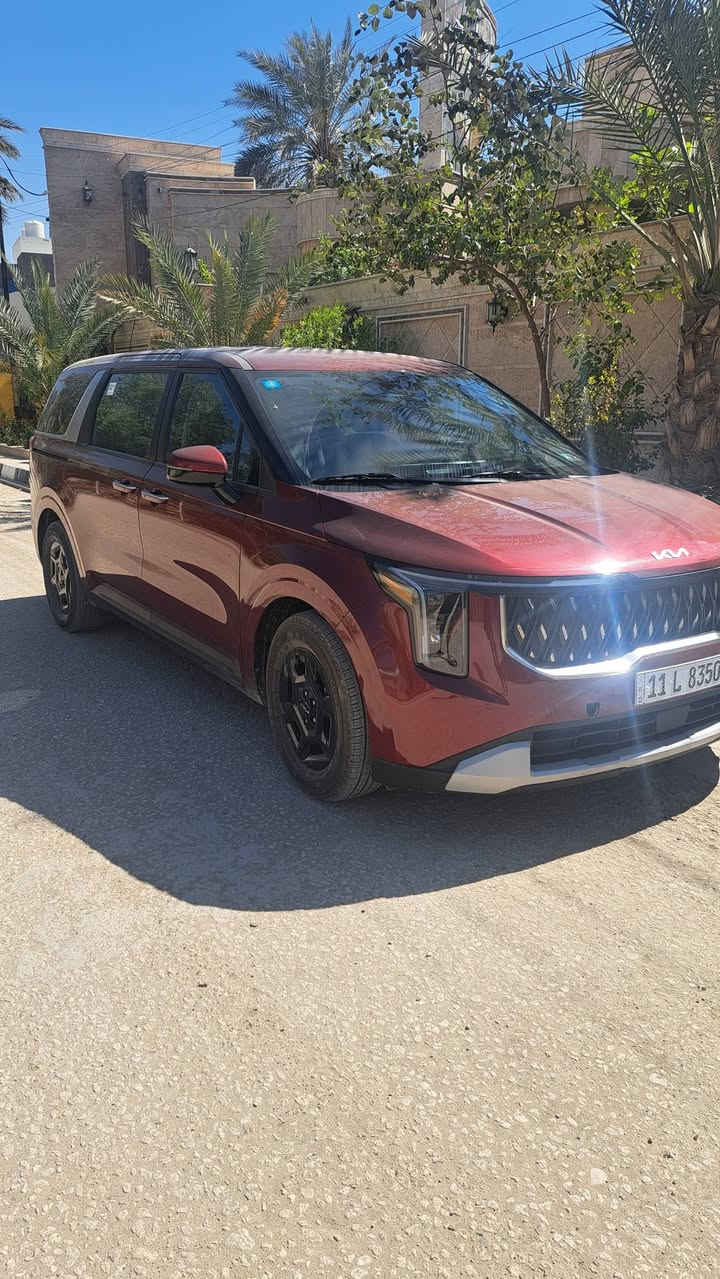 كرنفال موديل ٢٠٢٥ نصف فول كشن متصل محرك ٦ سلندر حادثه باب السائق مبدل جاملغ أمامي صبغ بدون صواصي بجم كبس ماشية ٩٠٠٠ السعر ٣٠٥ رقم بغداد رقم ***********
