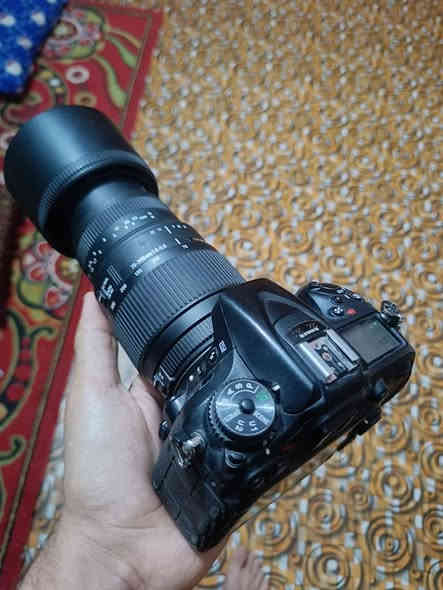 للبيع
كامره نيكونd7100
عدسه 70-300
جميع ملحقاتها موجوده 
سعر 500 بيها مجال مكاني البصره 
***********
