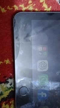 ايباد 9 • ٢٥٦ • فطر جوه الشاشة