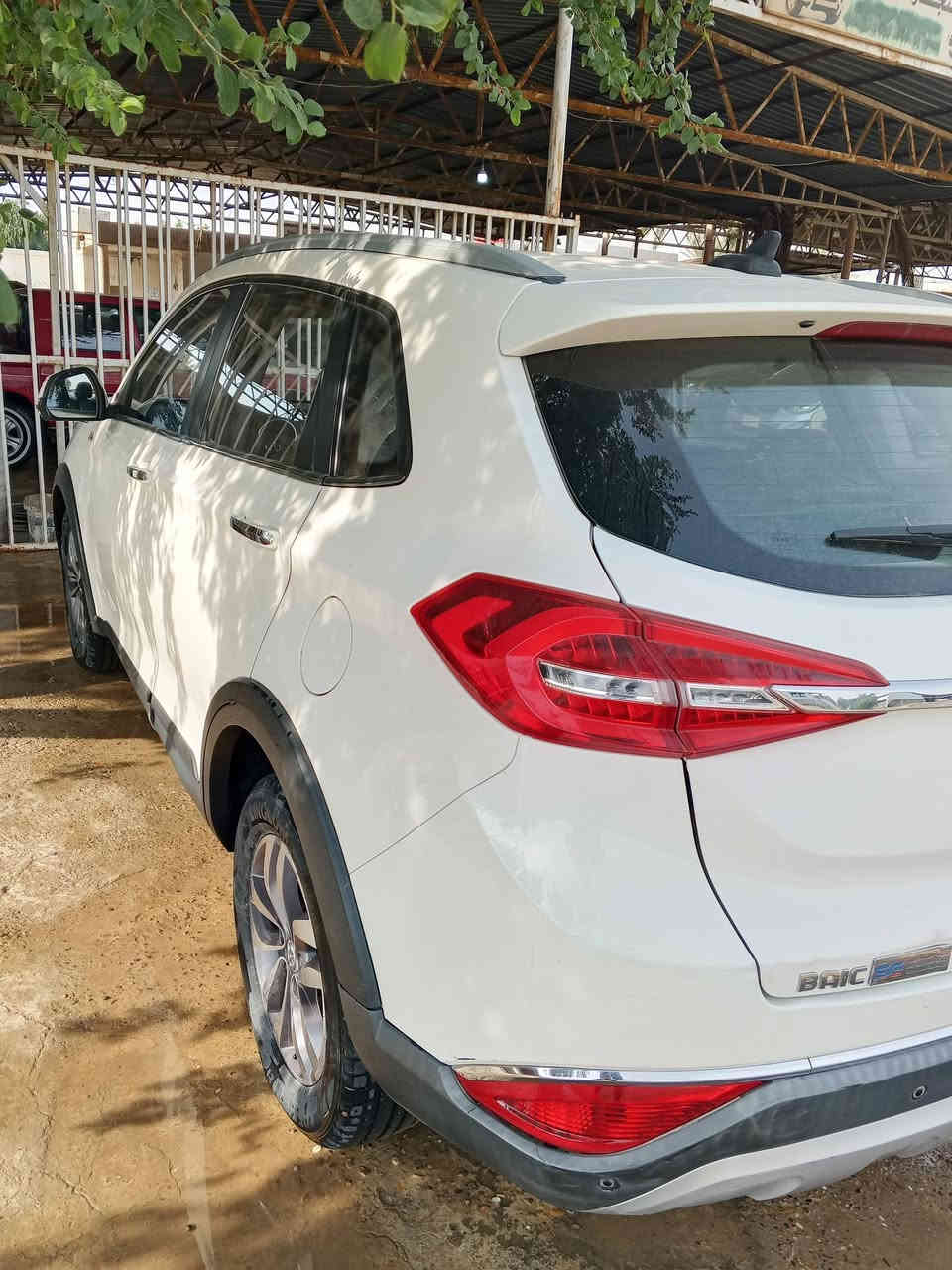 السلام عليكم السياره للبيع بايك سينوفه x65 كفالة عامه
موديل 20 فول مواصفات السيارة السياره بدون رقم تروح ترقم انت السياره حرة تترقم اي محافظه تريد 
ماشية 67 الف كيلو 
مكان السياره سامراء 
السعر 90 
***********
