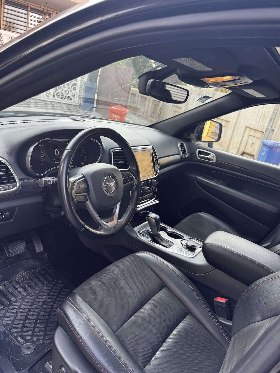 جيب موديل 2021 
وارد امريكي بدون حادث عدا بيها بارد بل باب خلفي صفحة اليمنه
سياره مكفوله كفاله عامه وين متريد تروح تفحصها افحصها 
سياره ترول هوك 
ماشيه 45 الف كيلو متر 
السعر 28500$ بيها مجال بسيط 
سياره موجوده بغداد 
للاستفسار *********** متواجد واتساب او اتصال
