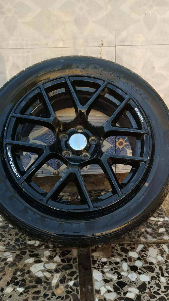 السلام عليكم للبيع تخم وياله حجم 20 وحجم 18جاهزه بدون عواج وبدون تصليح تايرات نظافه 90با100 حتى حساساتهن وياهن للبيع فقط‏‪***********‬‏
