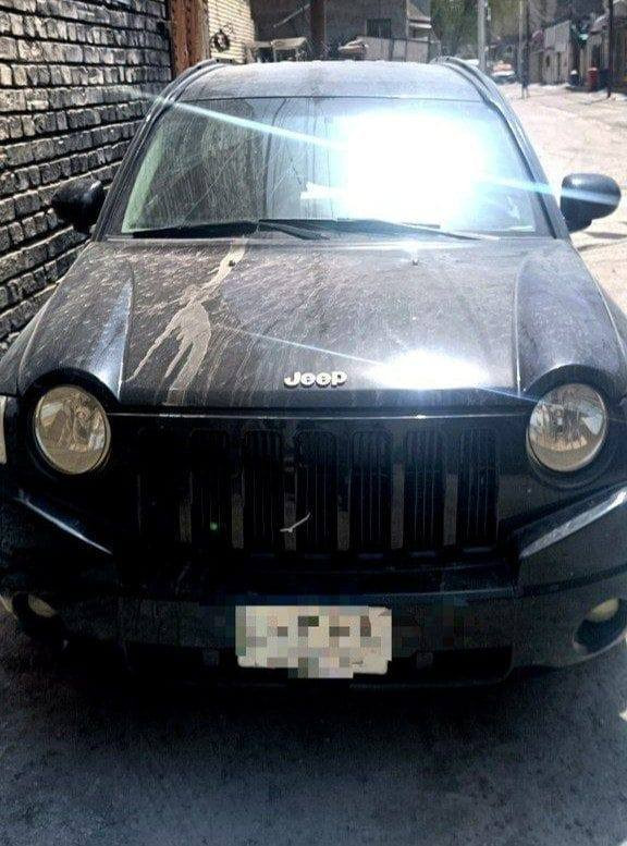 سلام عليكم للبيع فقط
نوع سيارة جيب كومباس موديل 2008
سياره شاشه كاميرا محرك 2400 
سياره دفع 4X4 نظيفه كلش 
بدون كصه بدون كصه سياره 
مانفيس اوراقه ويه بس ابيع أدوات 
بيه أرقام بغداد الاماني سنويه عضم عاج 
سعر 42 وبيه مجال مكان السياره بغداد 
الخاص مفتوح


**إذا كنت صاحب هذا الإعلان وتريد حذفه لأي سبب، رجاءا أرسل رسالة إلى الدعم الفني**