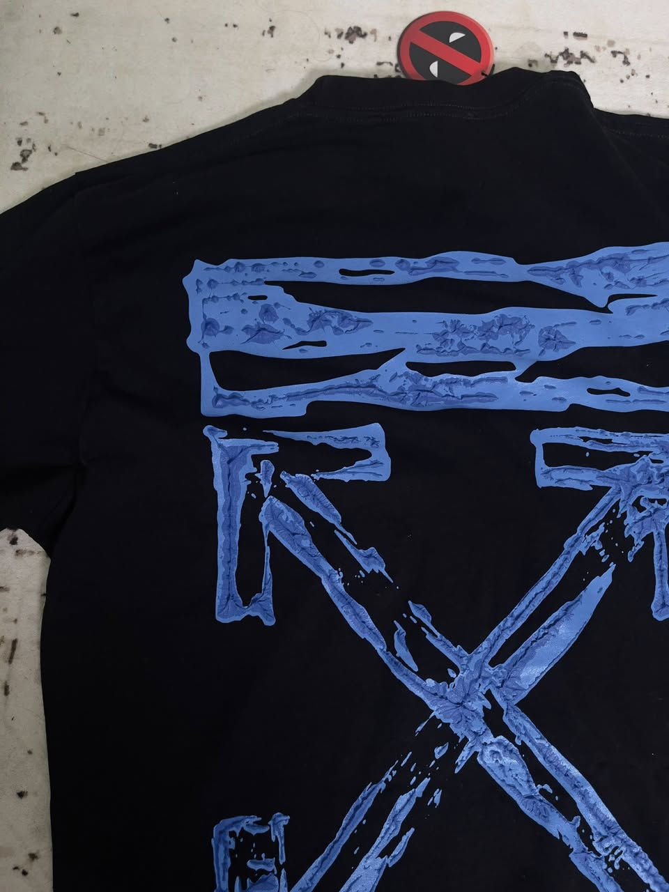 🔥off white قطني ثقيل ايطالي اصلي     💯
 🔹سعر: ٢٨ الف 

🔹قياس: XXL 
🔹جديد ما ملبوس  
 🔹لون:كما موضح بالصورة 

🔹توصيل موجود لكافة المحافظات


**إذا كنت صاحب هذا الإعلان وتريد حذفه لأي سبب، رجاءا أرسل رسالة إلى الدعم الفني**