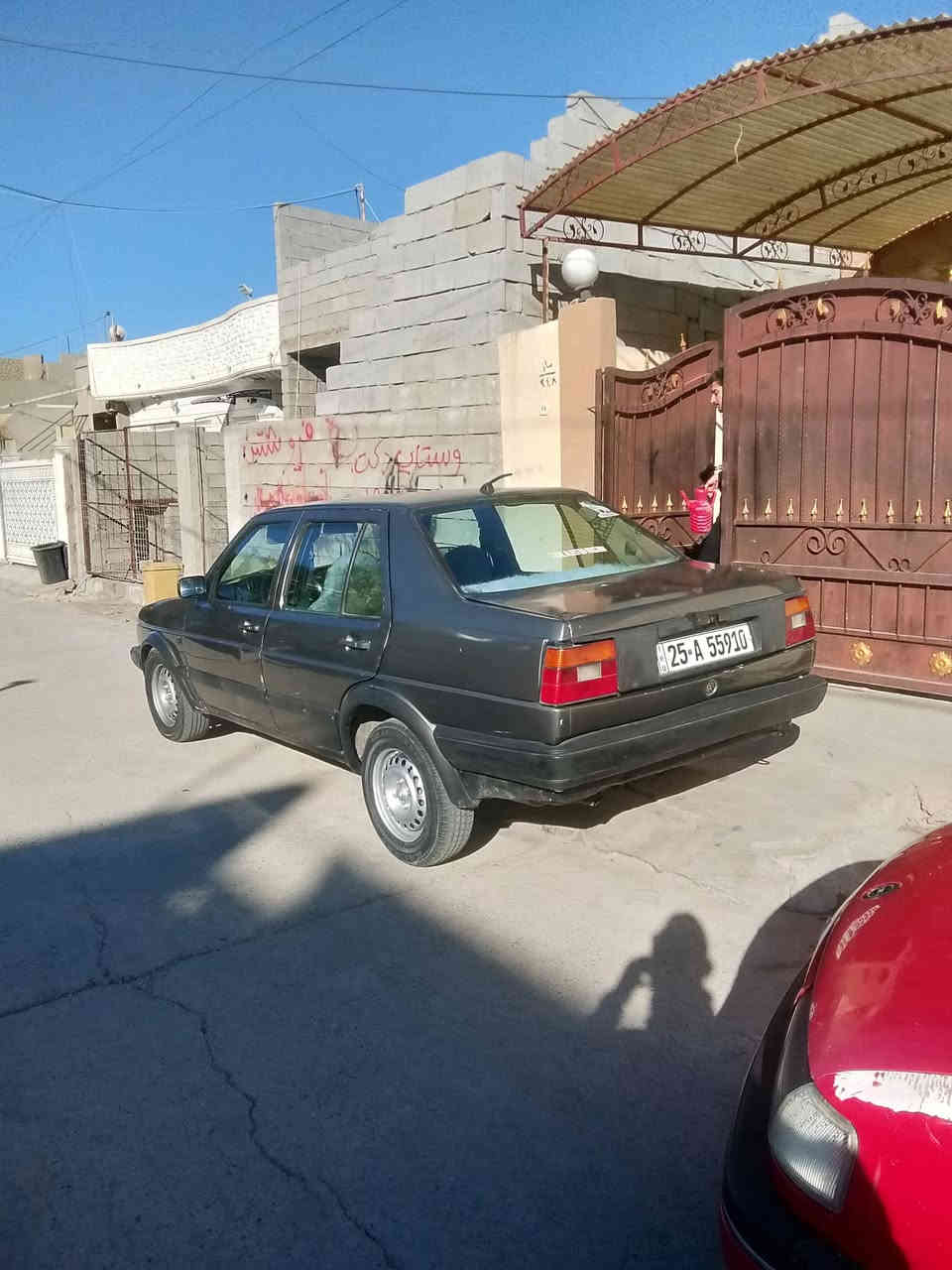 سلام عليكم سيارة جيتا موديل 1988 كير محرك شرط مشروع وطني لحد 2028 شرط تحويل بطاقه  بانزين موجود اربع تايرات جديد صدر جديد سيار صبغ عام جماليه بدون ضرب سعر 28 بي مجال ***********
