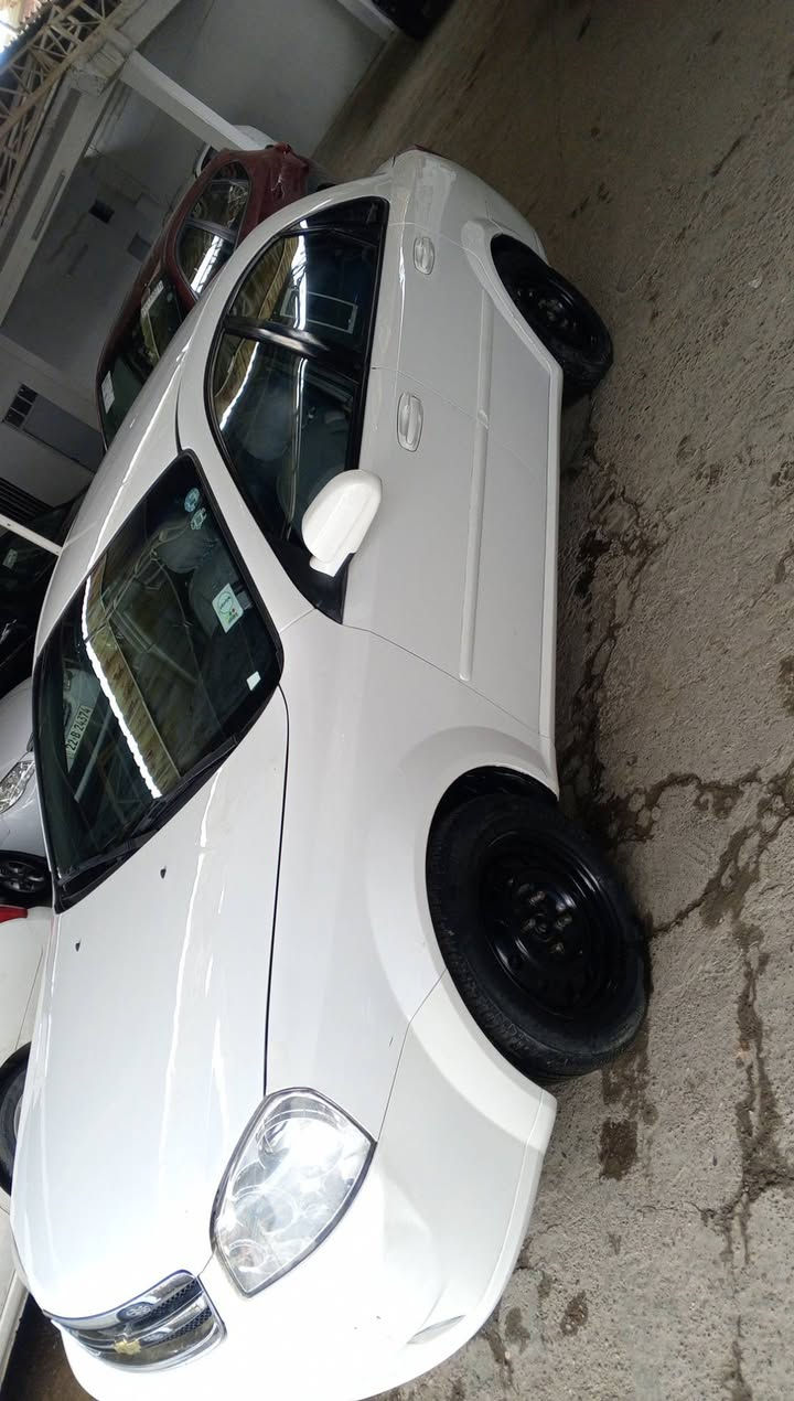 -للبيع شوفرليت اوبترا 2009
-رقم دهوك مسطرة
-كابونك بانزين
-لون ابيض ثلجي 
-محرك 1600
-كير توماتيك
للاستفسار الاتصال على رقم :
‏‪***********‬‏
