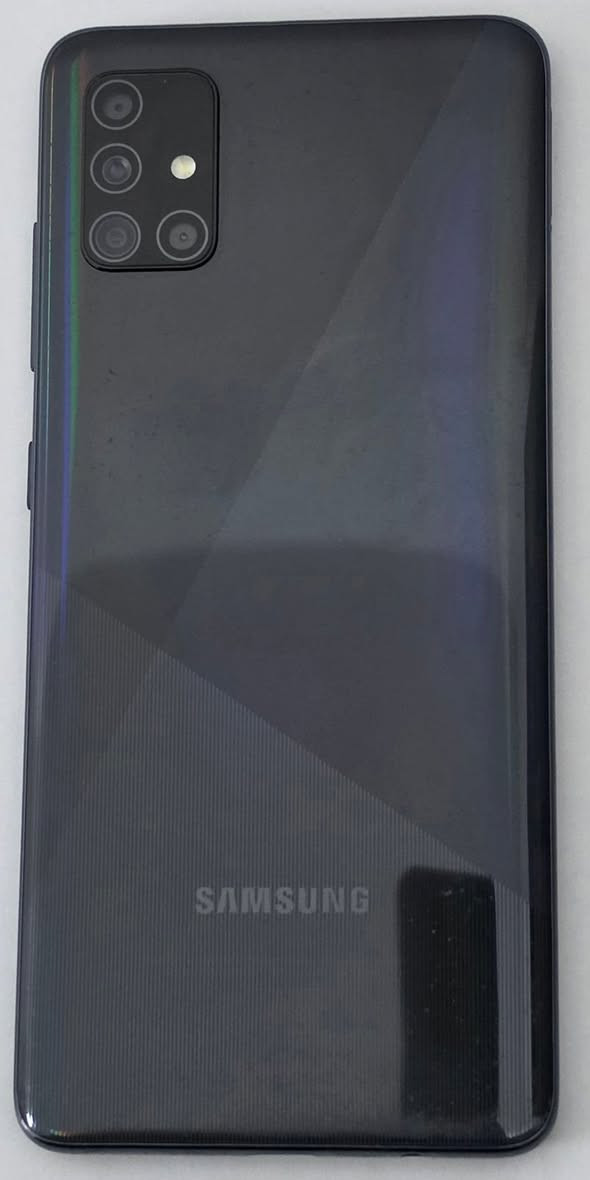 للبيع 
سامسونك كلاكسيA51
مامفتوح 
ذاكرة 128 GB
رام 6 GB
بطارية 4000 mAh
شحن سريع
كاميرات 48MP رئيسية 
12MP واسعة Ultra Wide
5MP ماكرو
5MP عزل
الكاميرا الأمامية 32mp
بصمة داخل الشاشة 
دبل سيم وميموري 

السعر ١٠٥
موصل الايسر


**إذا كنت صاحب هذا الإعلان وتريد حذفه لأي سبب، رجاءا أرسل رسالة إلى الدعم الفني**