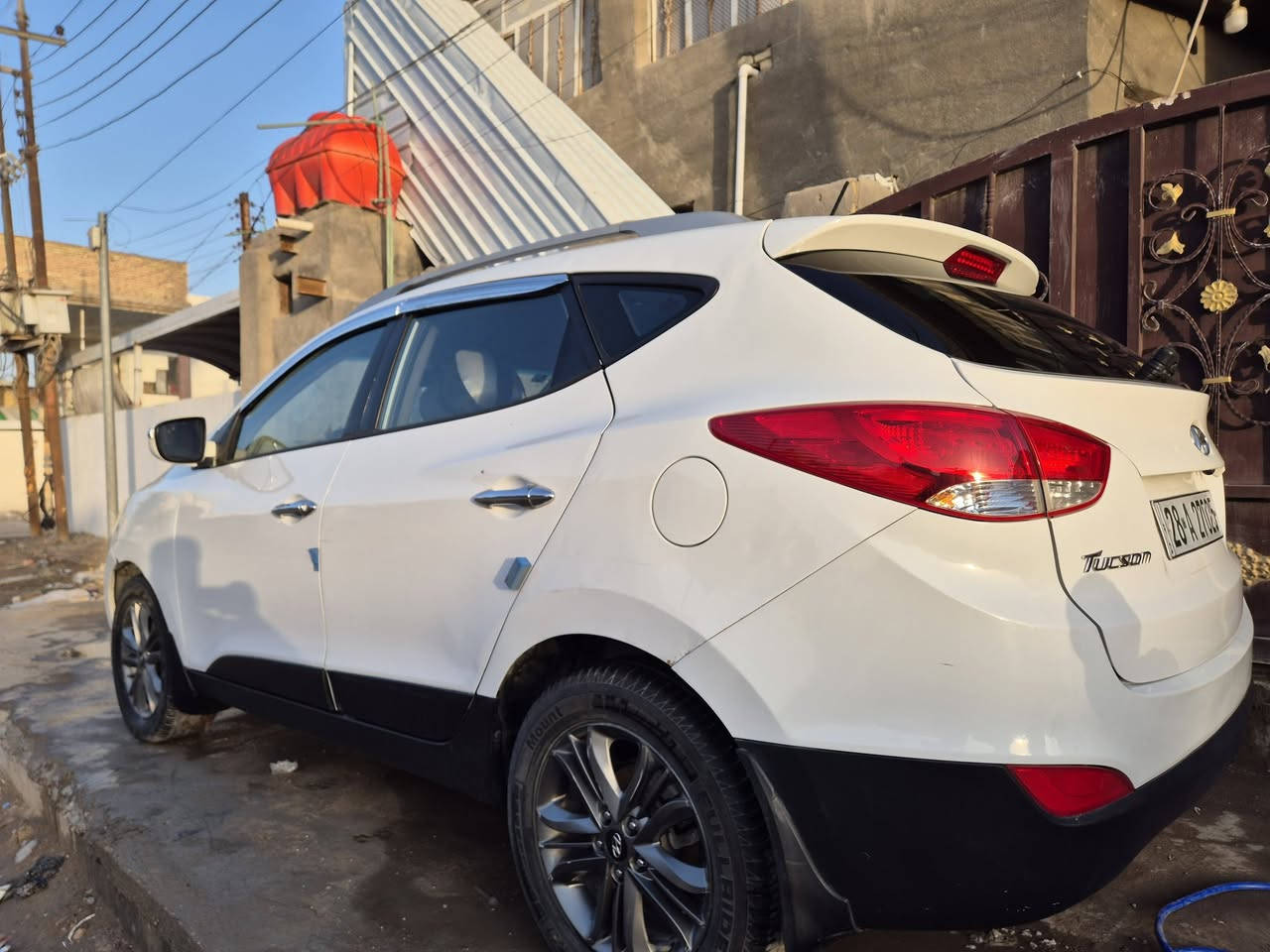 توسان 2014 رقم نجف
السعر ١١٠ وبيهة مجال 
***********
***********
