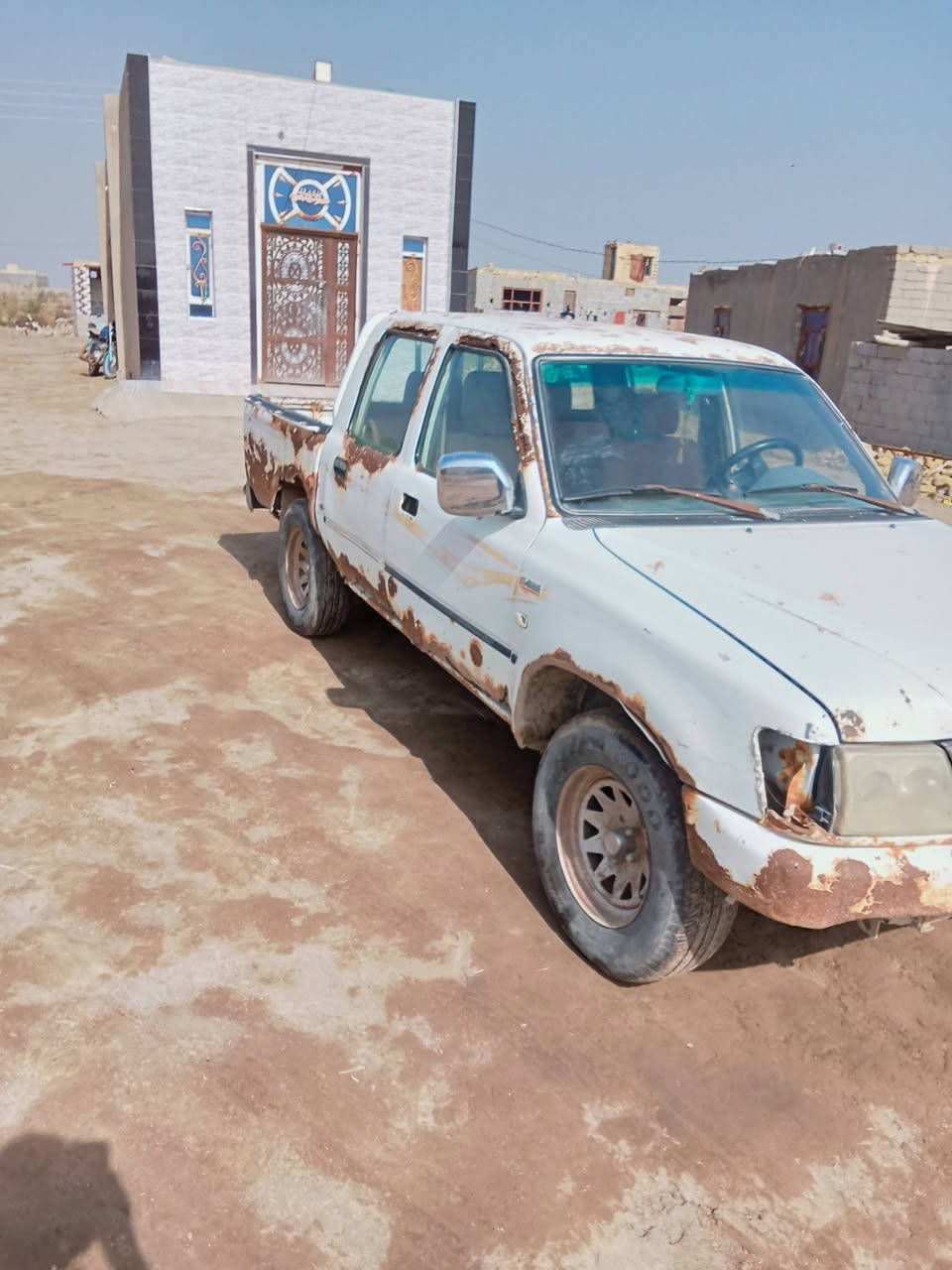 السلام عليكم سياره دير موديل 7 سياره جاهزه خير من الله مكينه نعمه حداديه صارهه شهرين من سويناها تخم تاير جديد سياره ادوات مكفوله كفاله عامه متواجد عل فيس 
مكان ذي قار


**إذا كنت صاحب هذا الإعلان وتريد حذفه لأي سبب، رجاءا أرسل رسالة إلى الدعم الفني**