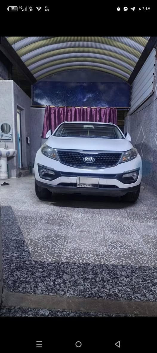 السلام عليكم. دار  طابو صرف طابقين للبيع في منطقة ضباط البلديات قرب الصحفيين مقابل مدرسة زين القوس مساحة 150 واجهة 6 نزال 25 سنة البناء حديث  مسلح يحتوي على أربع غرف نوم  3 كبار وحده صغيرة صحيات بالطابقين مع استقبال 7 متر وگراج عرض الفرع 12 متر  تقريبا السعر 280  وبيه مجال قليل.  ***********  متوفر واتساب.
