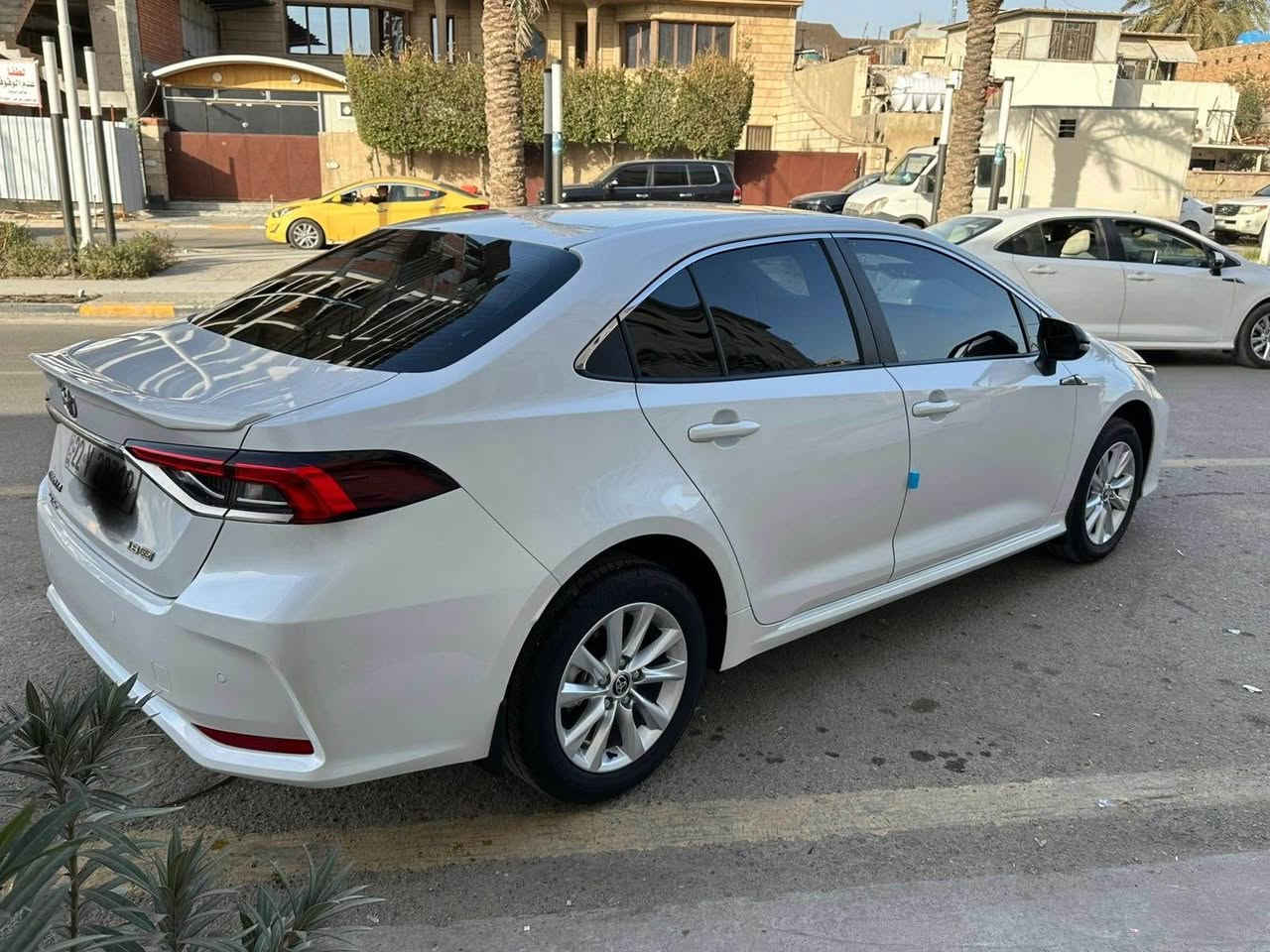 سلام عليكم كورلا ساز ام الضمان ماشيه الف زيرو بسمي رقم اربيل مضلل بل سنويه كفاله عامه من الشخط والرصعه بصمه سلايد حساس امامي خلفي كروس سرعه 8 تبديلات دهن بل شركه مجانيه وضمان سنتين مكانها بغداد اليرموك الاربع شوارع الاستفسار *********** صهيب بغداد, العراق
