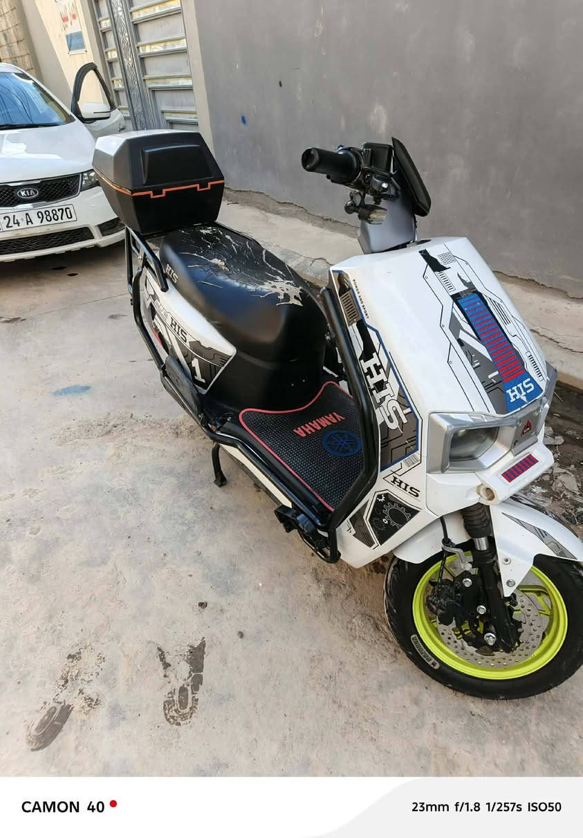 السلام عليكم
ماطور شحن اوباما 6 بطاريات دبل 4 نمر شرط الفحص وايرمنية كلها شغالة نظام R  بلاتوث سعر 600 وبي مجال بسيط الاتصال ***********
ملاحضة بطارية وحدا مبدلة وشرط الفحص بطاريات عقل ملف
