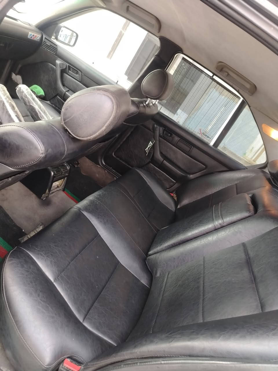 سلام عليكم BMW موديل 1991 محرك 525 بيلاد اوتو ماتيك سنويه جديد لحد ٢٠٣٠ ✔️اربع طايرات جديد 😉سياره ماشاء الله حيل حلوه كشنات جلد 👌تبريد ثلج سعر ٦٧بيها مجال مكاني كركوك رقم تلفون *********** اسيا وكورك ***********
