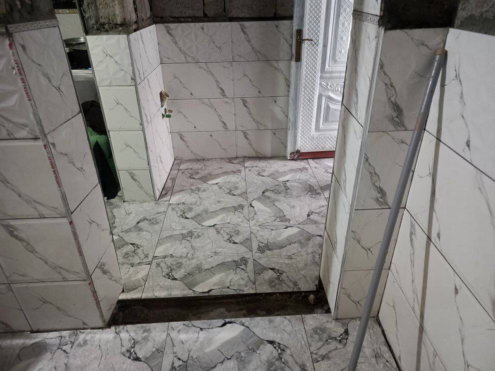 *********** 

اسلام وعليكم 🌹شغل درجه اولى سيراميك كرانيت حجر مرمر حتى كاشي موزايك اب أرخص أسعار نشتغل داخل كركوك اي ستفسار خاص

*********** واتساب فايبر
